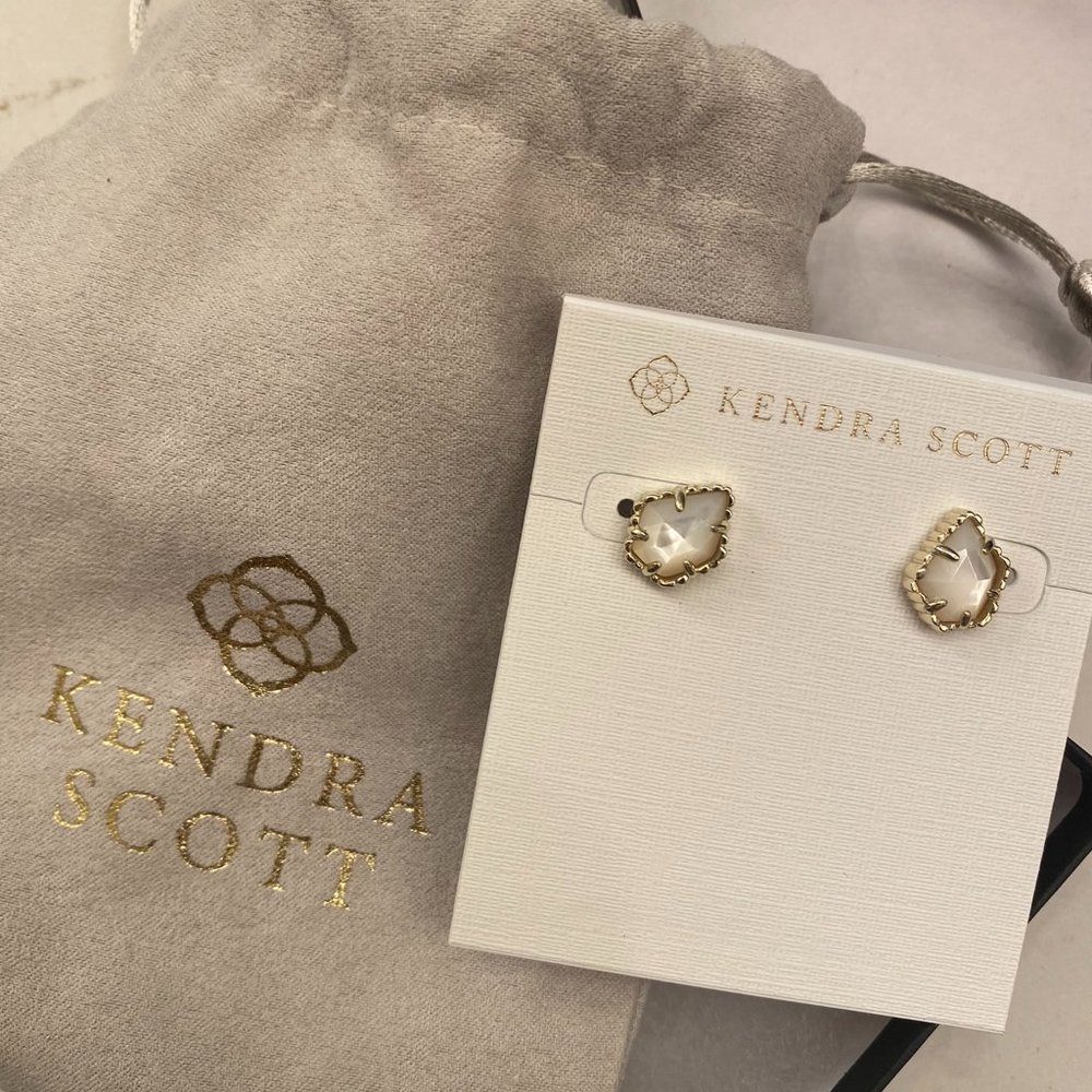 **Brand New - Kendra Scott Tessa Studs in Gold Ivory & Mother of Pearl